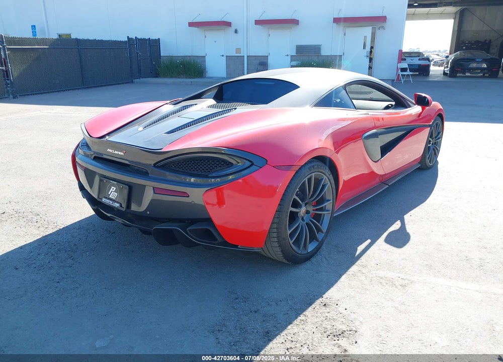 2017 MCLAREN 570S VIN: SBM13DAA1HW004116