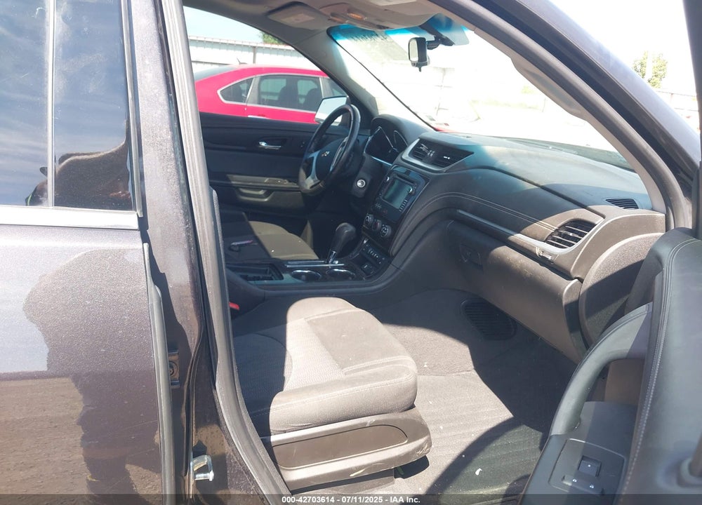 2017 CHEVROLET TRAVERSE VIN: 1GNKVGKD8HJ306542