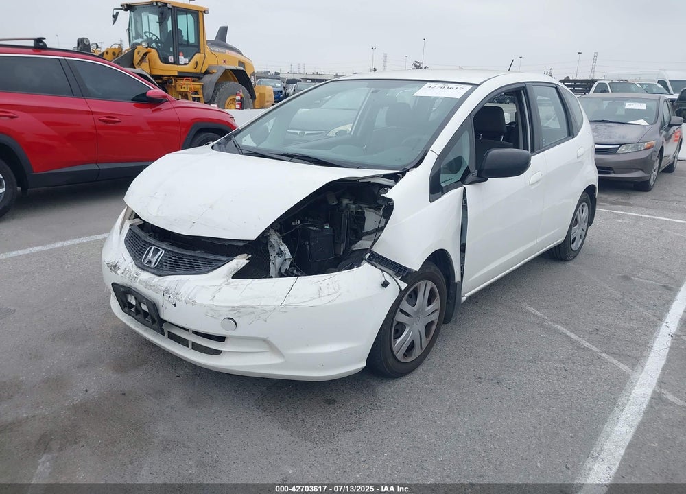 2011 HONDA FIT VIN: JHMGE8H39BC028389