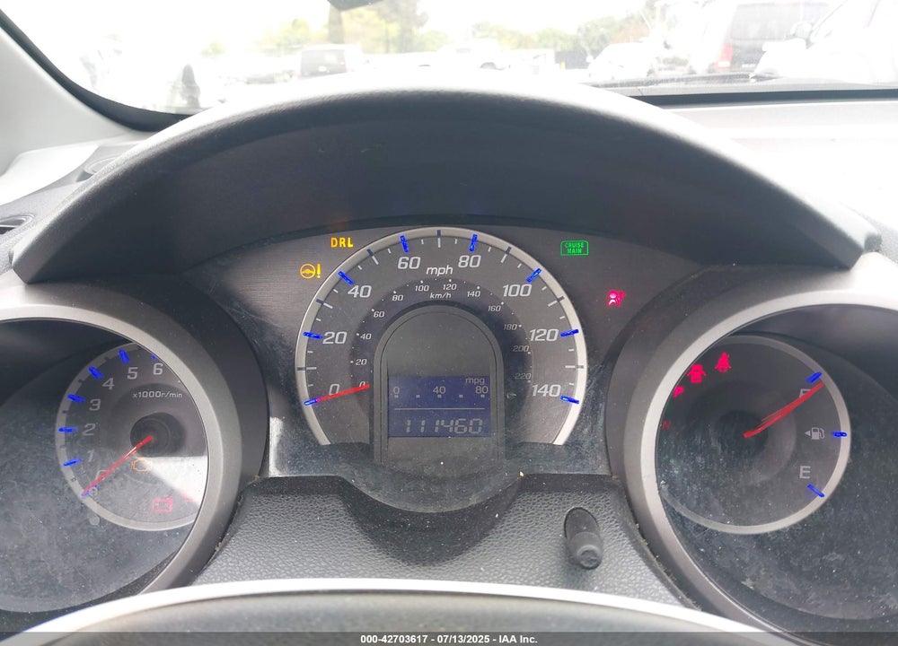 2011 HONDA FIT VIN: JHMGE8H39BC028389