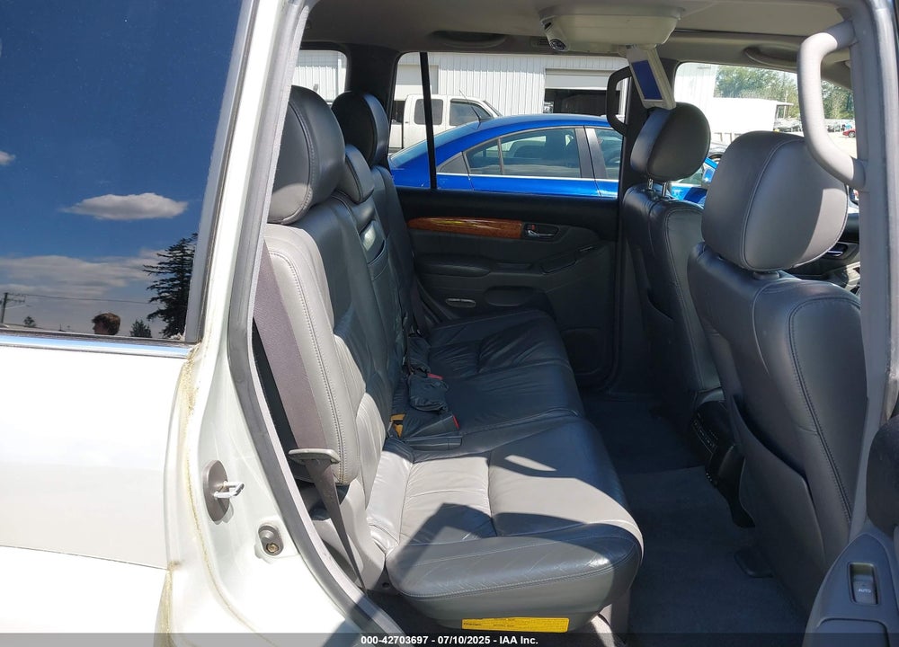 2004 LEXUS GX 470 VIN: JTJBT20X740038613