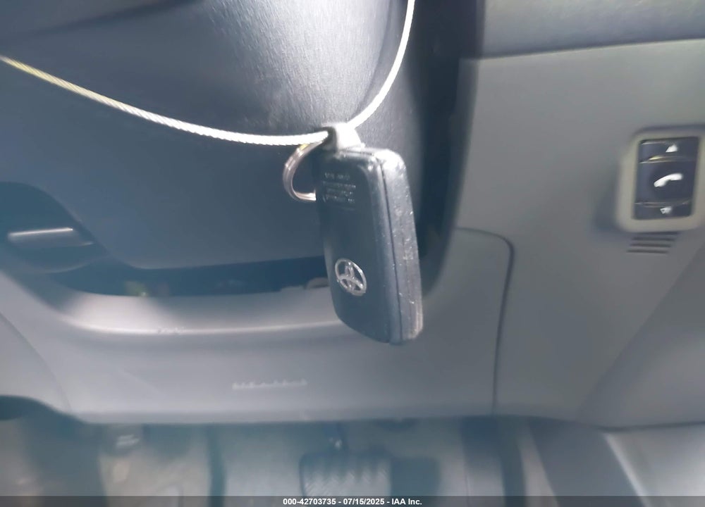 2010 TOYOTA PRIUS II VIN: JTDKN3DUXA0104313