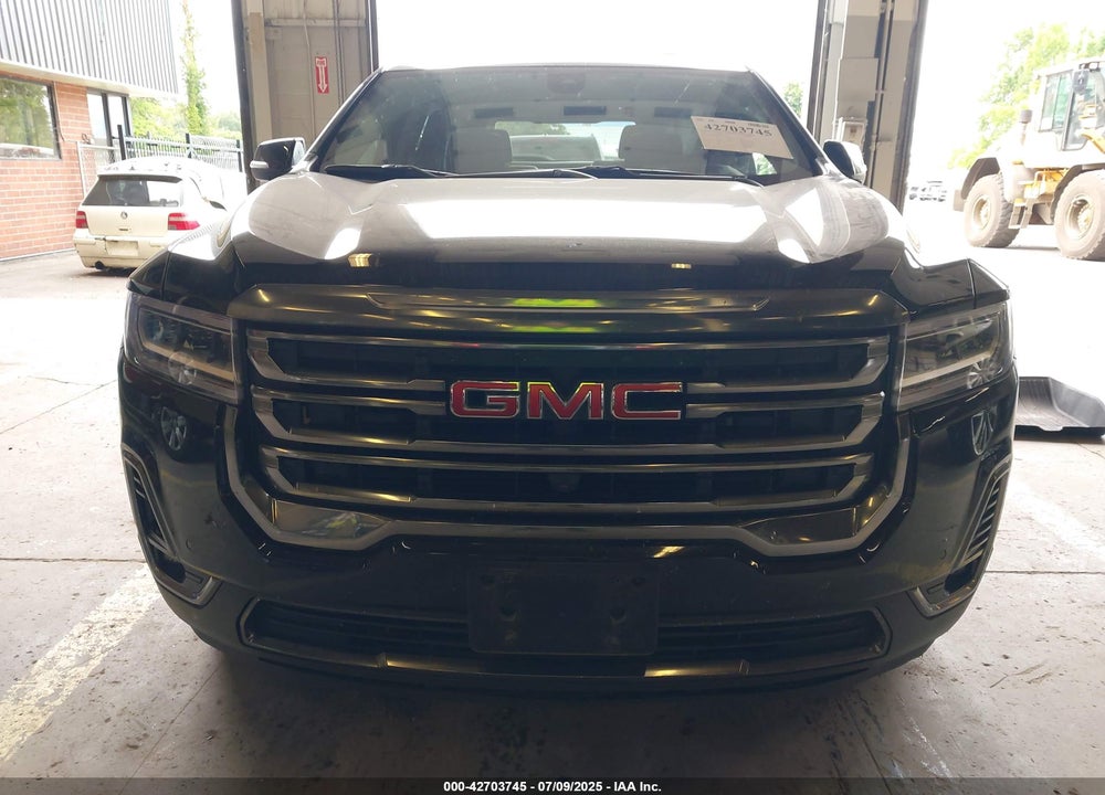 2021 GMC ACADIA AWD AT4 VIN: 1GKKNLLS3MZ195008