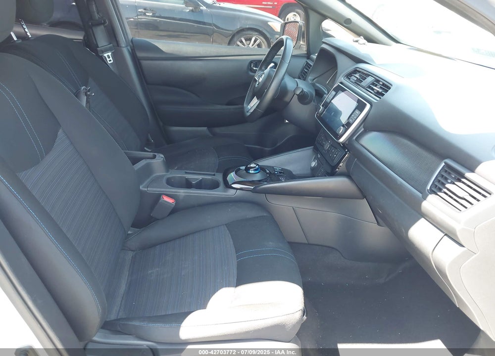 2020 NISSAN LEAF VIN: 1N4AZ1CP4LC302313