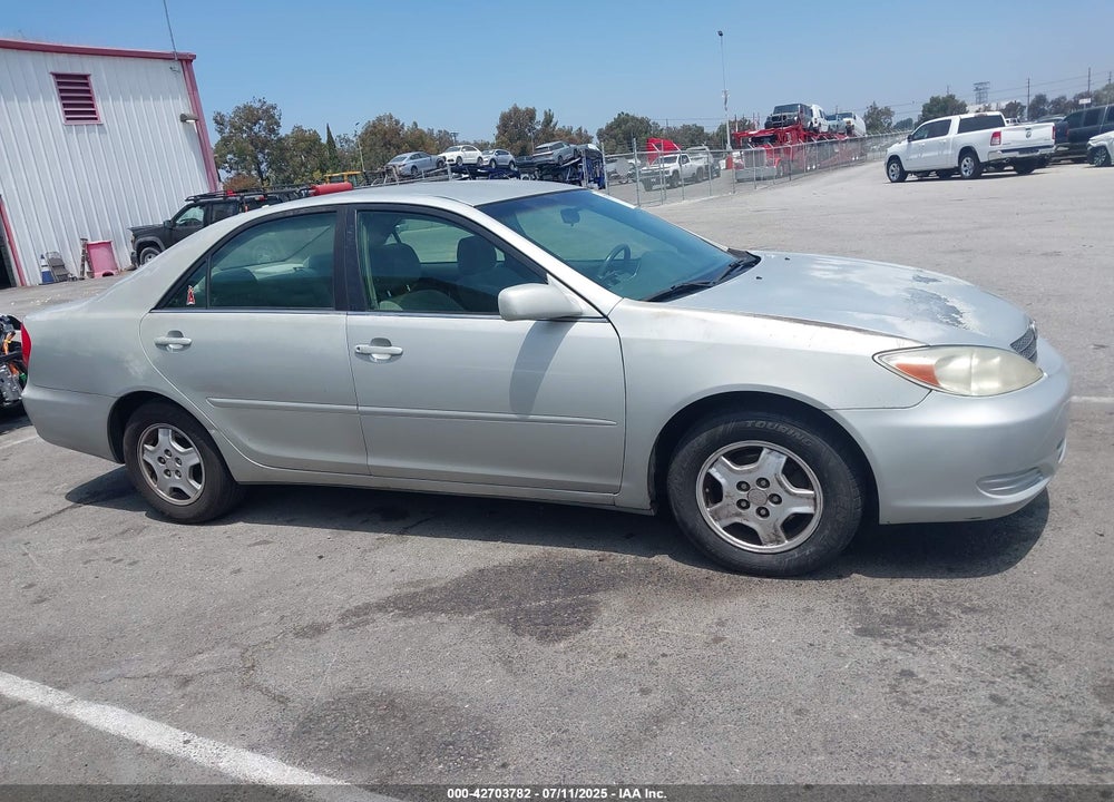 2002 TOYOTA CAMRY LE V6 VIN: 4T1BF32K52U540233
