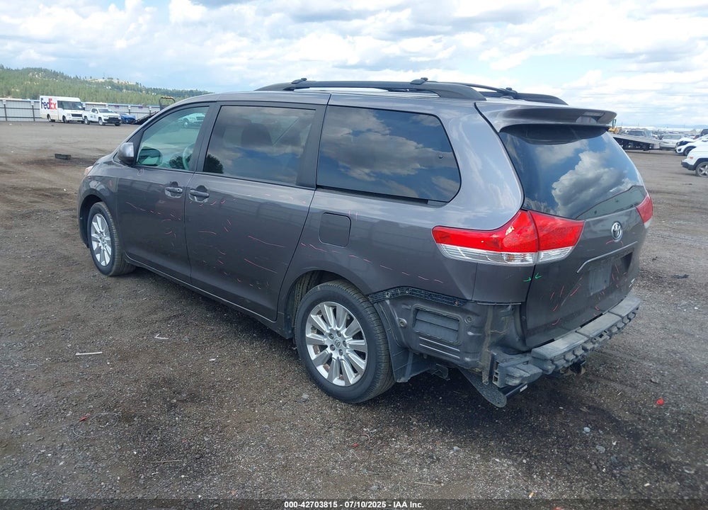 2012 TOYOTA SIENNA LE 7 PASSENGER VIN: 5TDJK3DC3CS037713