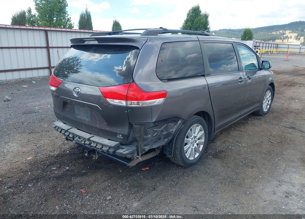 2012 TOYOTA SIENNA LE 7 PASSENGER VIN: 5TDJK3DC3CS037713