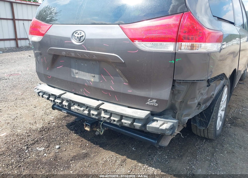 2012 TOYOTA SIENNA LE 7 PASSENGER VIN: 5TDJK3DC3CS037713