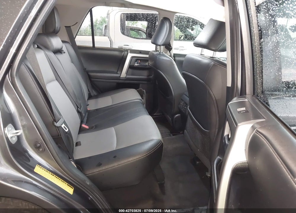 2015 TOYOTA 4RUNNER VIN: JTEZU5JRXF5099570