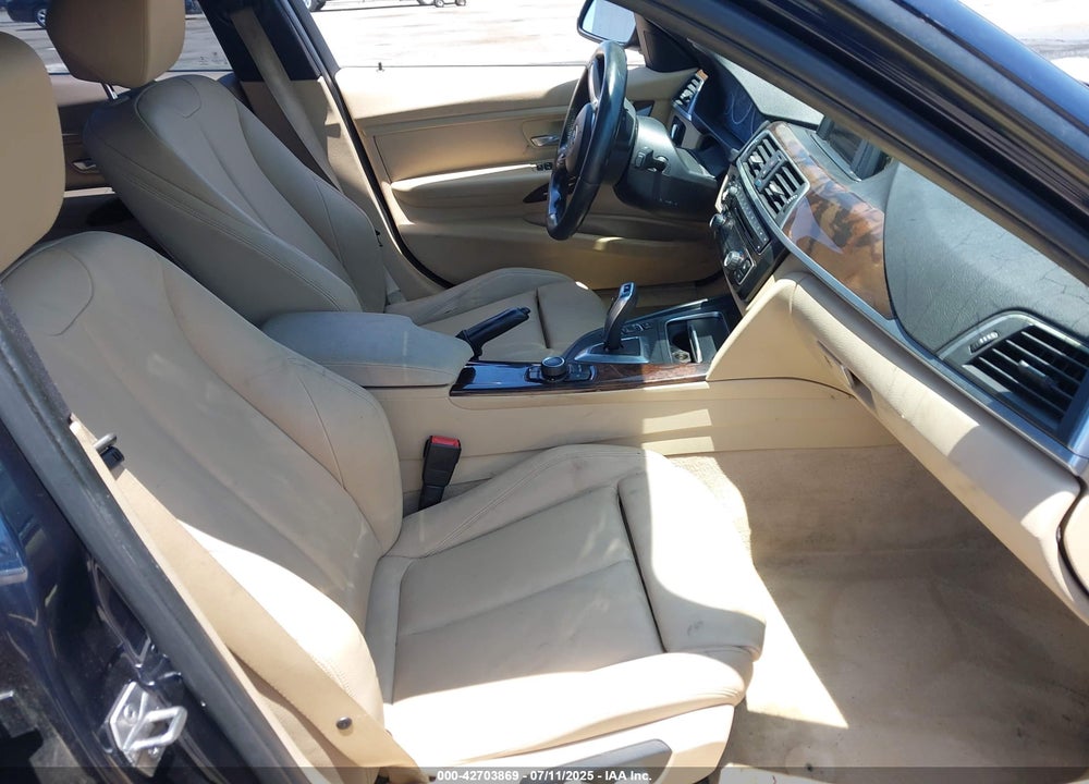2016 BMW 320I VIN: WBA8E1G58GNT35223
