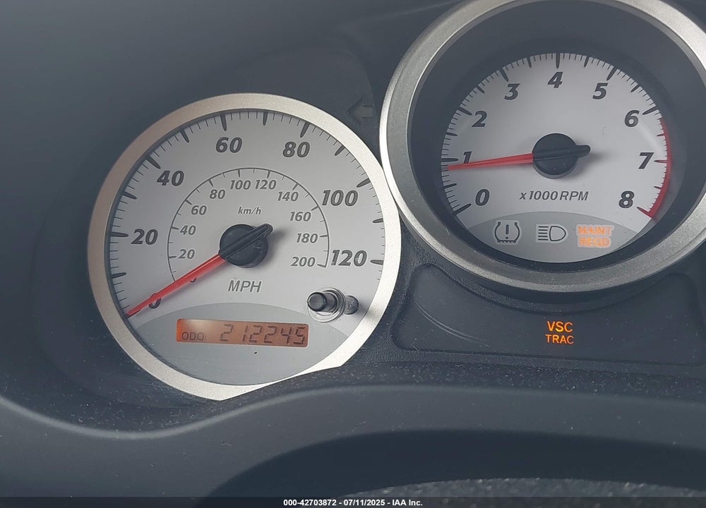 2005 TOYOTA RAV4 VIN: JTEHD20V850050436