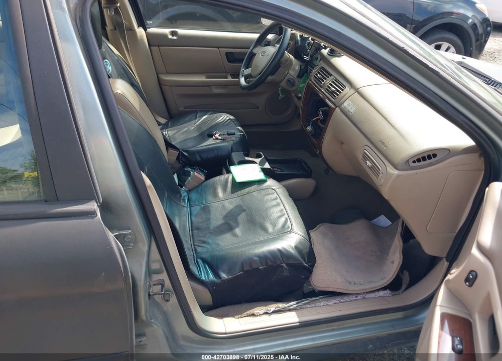2006 FORD TAURUS VIN: 1FAFP56U06A207137