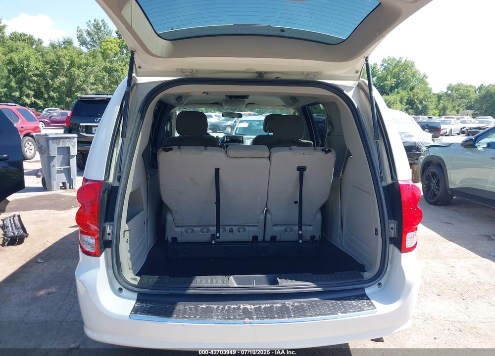 2012 DODGE GRAND CARAVAN SXT VIN: 2C4RDGCG7CR405277