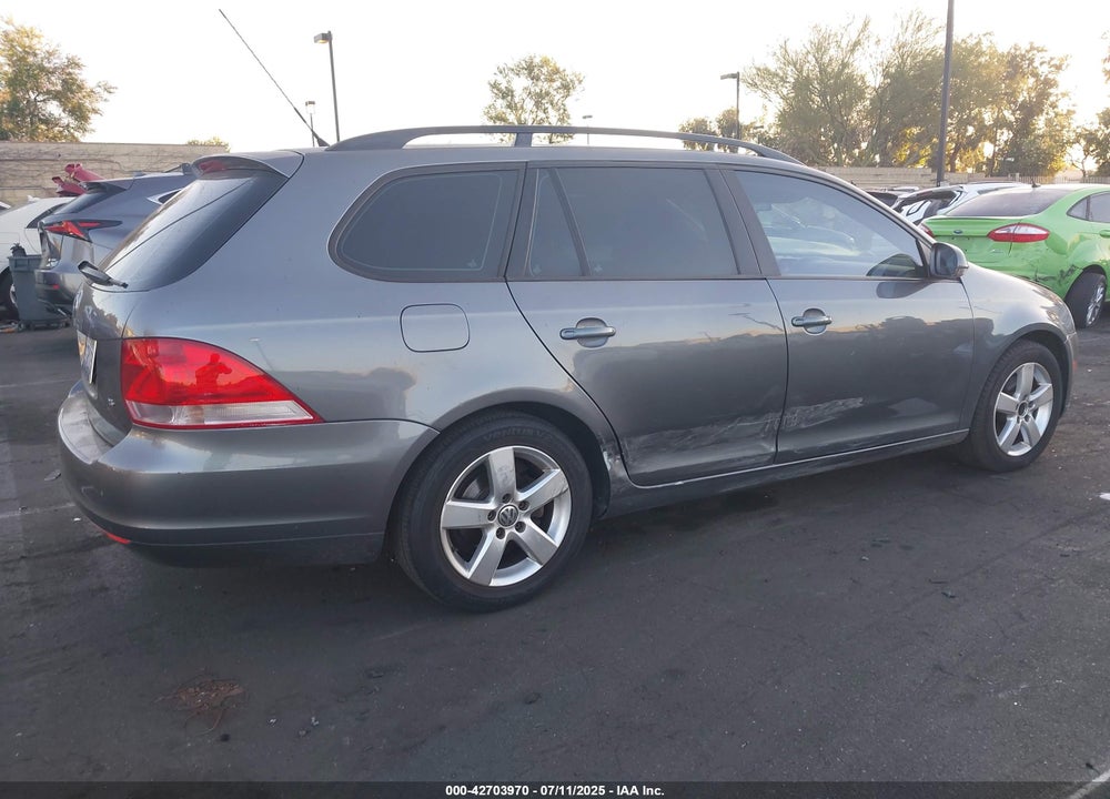 2009 VOLKSWAGEN JETTA VIN: 3VWKZ71K39M295397