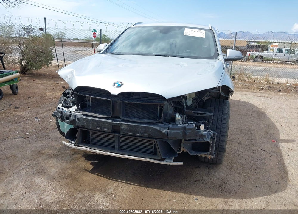 2017 BMW X1 VIN: WBXHU7C3XH5H33232