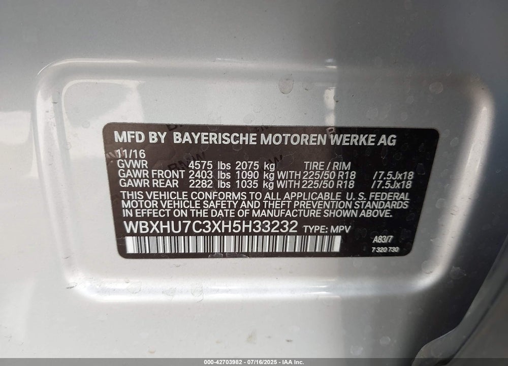 2017 BMW X1 VIN: WBXHU7C3XH5H33232