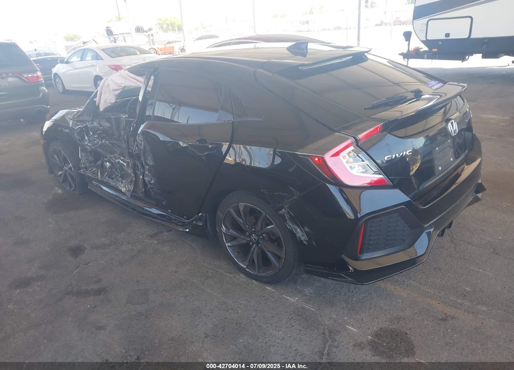 2018 HONDA CIVIC VIN: SHHFK7H93JU420143