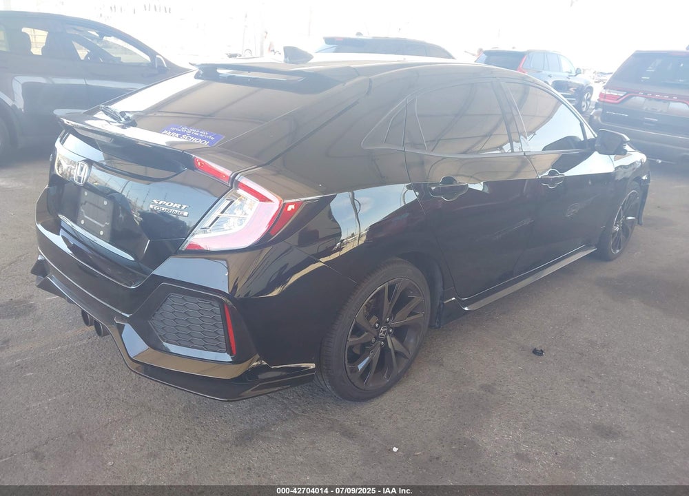 2018 HONDA CIVIC VIN: SHHFK7H93JU420143