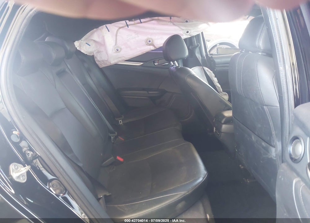 2018 HONDA CIVIC VIN: SHHFK7H93JU420143