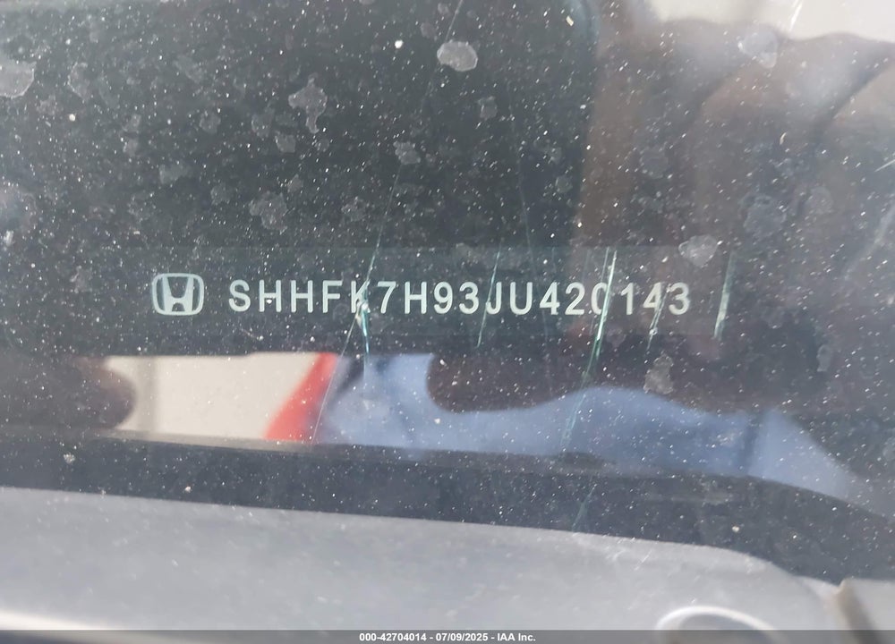 2018 HONDA CIVIC VIN: SHHFK7H93JU420143