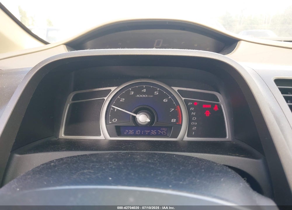 2008 HONDA CIVIC VIN: 2HGFG128X8H572782