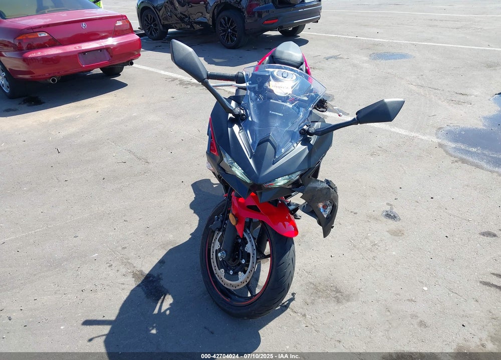 2025 KAWASAKI EX500 VIN: ML5EXGG15SDA47025