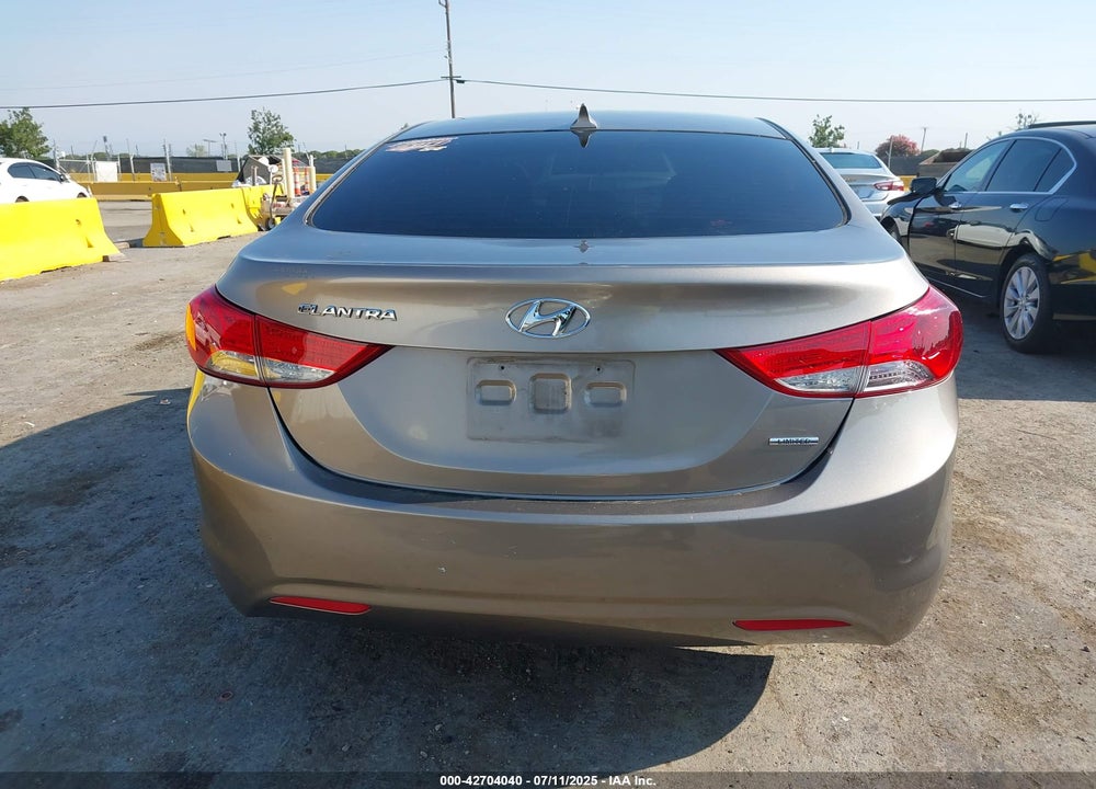 2011 HYUNDAI ELANTRA VIN: 5NPDH4AE3BH012760