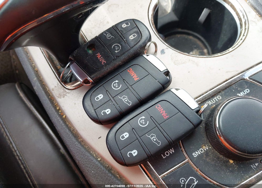 2014 CHEROKEE JEEP GRAND  SUMMIT VIN: 1C4RJFJT4EC423217