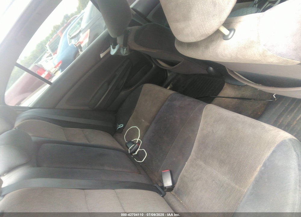 2010 HONDA ACCORD VIN: 1HGCP2F38AA127159