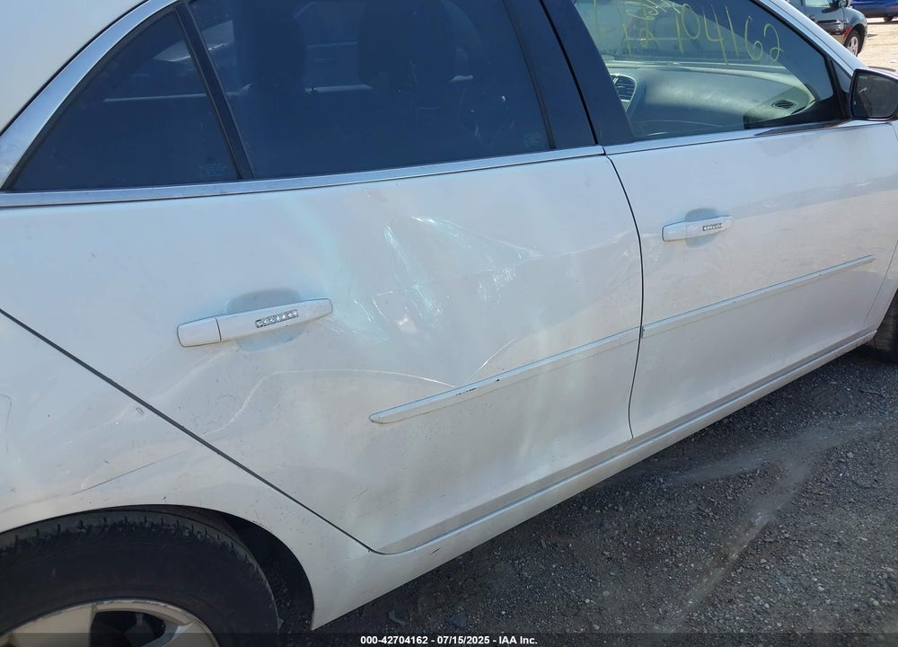 2015 CHEVROLET MALIBU VIN: 1G11B5SLXFF138128
