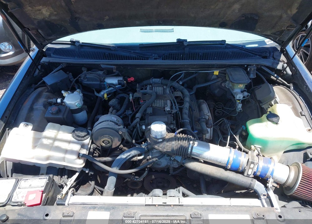 1996 CHEVROLET CAPRICE / IMPALA CLASSIC SS VIN: 1G1BL52P2TR117238