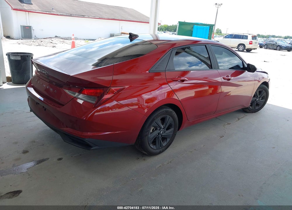 2023 HYUNDAI ELANTRA VIN: KMHLM4AG3PU622711