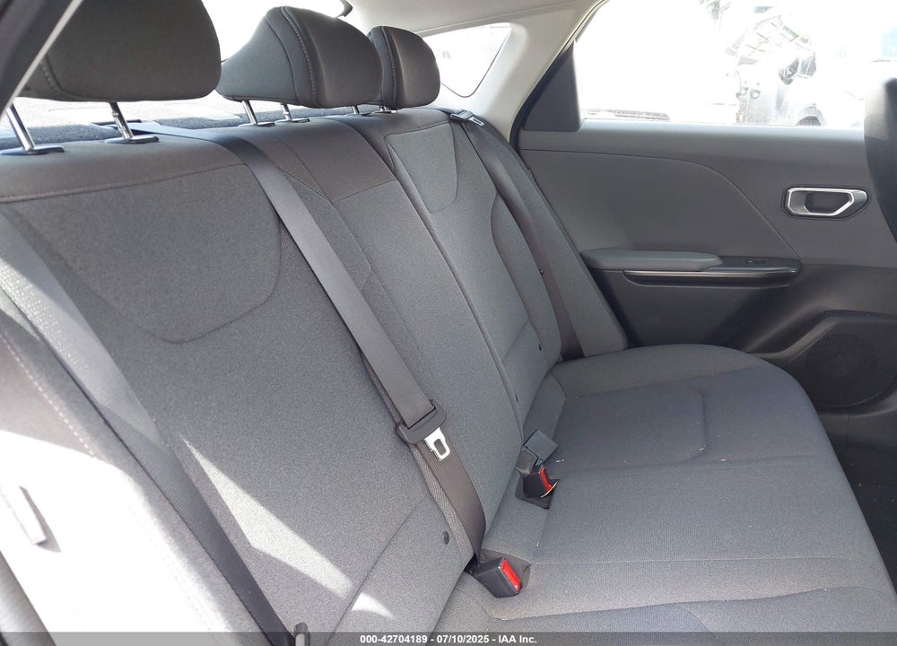 2025 KIA K4 VIN: 3KPFT4DE7SE026605