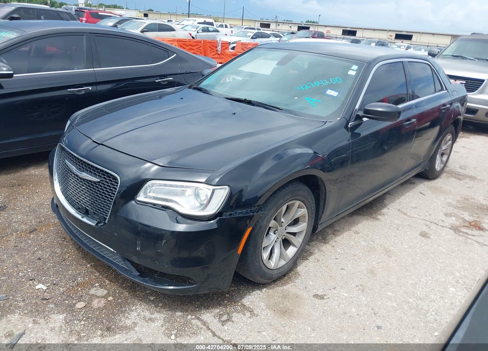 2015 CHRYSLER 300 VIN: 2C3CCAAG3FH868167