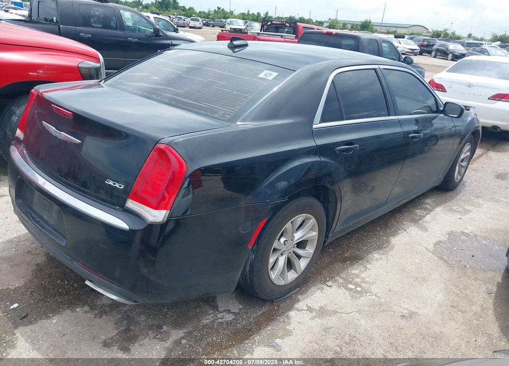 2015 CHRYSLER 300 VIN: 2C3CCAAG3FH868167