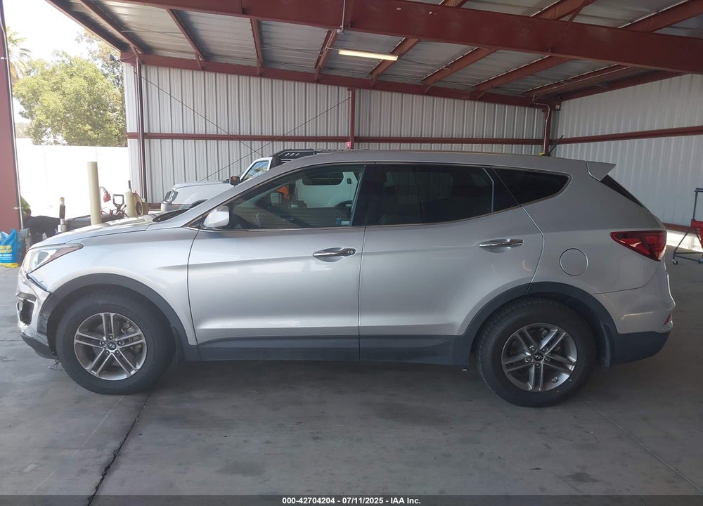2018 HYUNDAI SANTA FE VIN: 5XYZTDLB4JG544130
