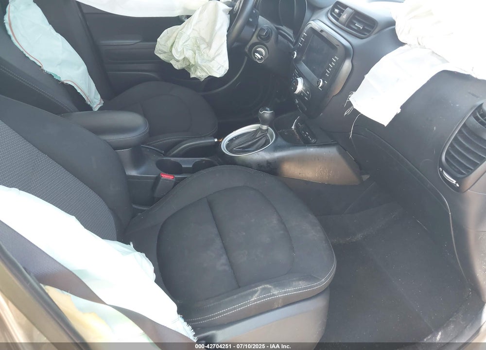 2018 KIA SOUL VIN: KNDJP3A54J7535384
