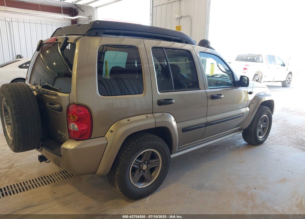 2004 JEEP LIBERTY RENEGADE VIN: 1J4GK38K04W155631
