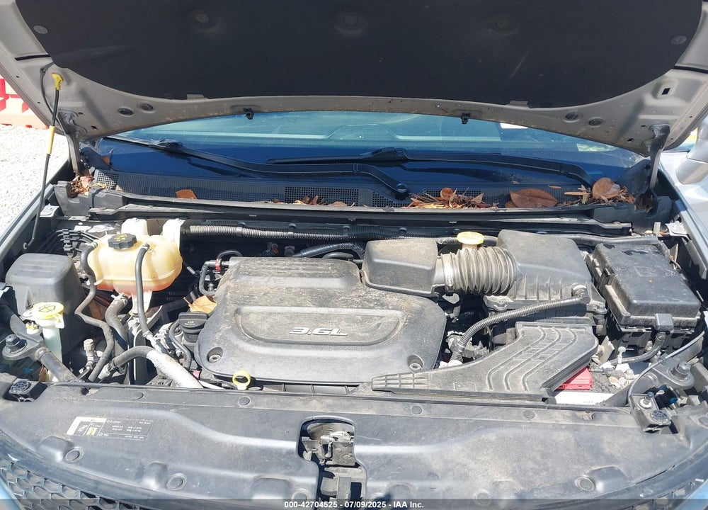 2018 CHRYSLER PACIFICA TOURING L VIN: 2C4RC1BG5JR120091