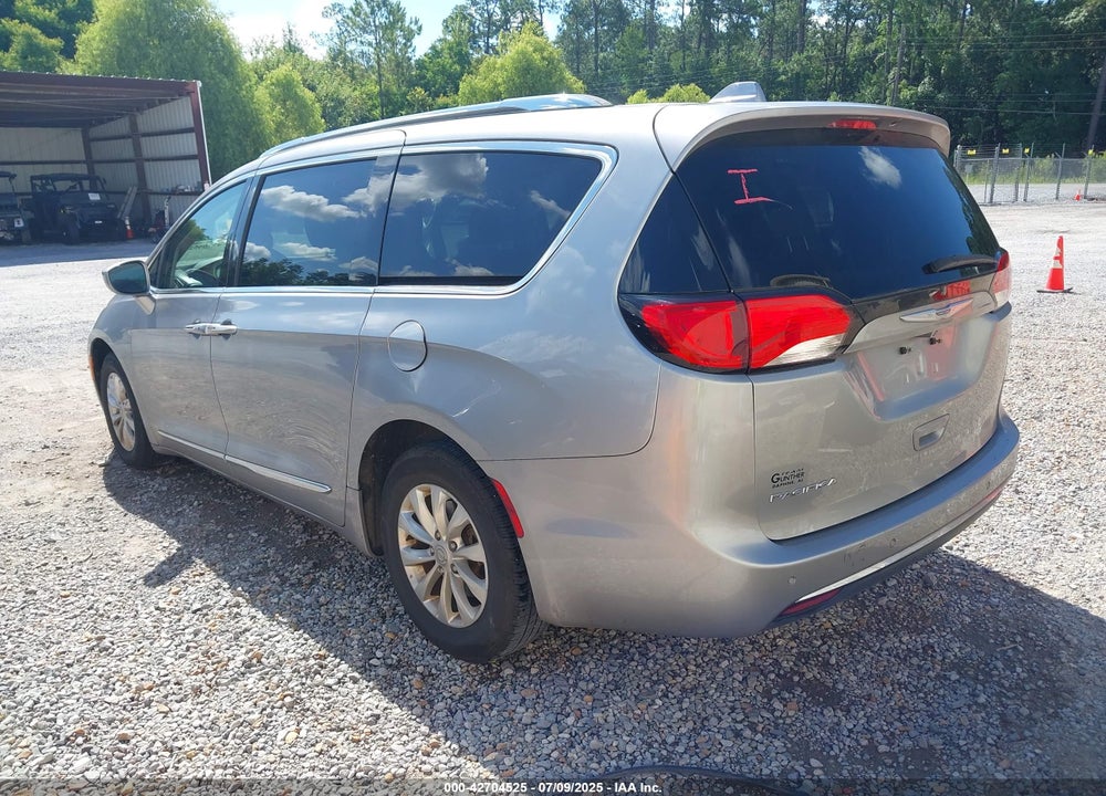 2018 CHRYSLER PACIFICA TOURING L VIN: 2C4RC1BG5JR120091