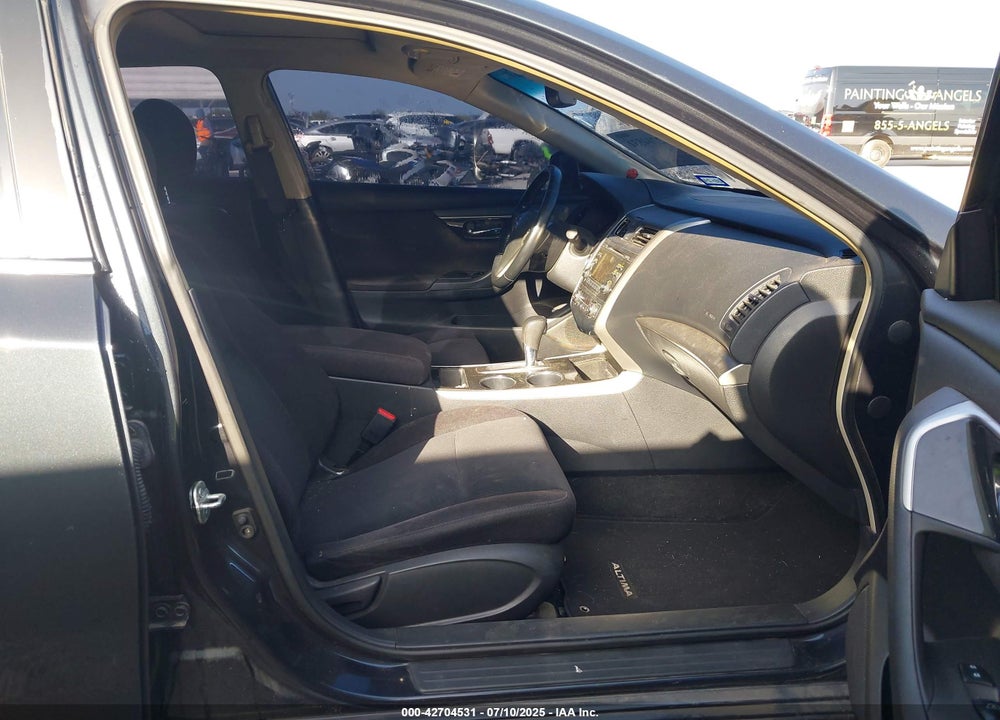 2013 NISSAN ALTIMA VIN: 1N4AL3AP1DN560536