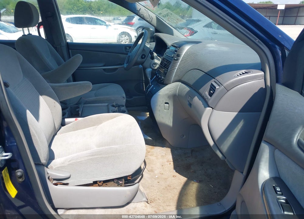 2006 TOYOTA SIENNA CE VIN: 5TDZA23C46S498005