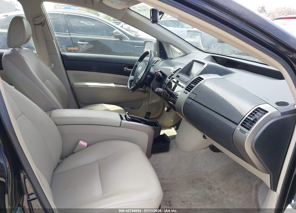 2009 TOYOTA PRIUS TOURING VIN: JTDKB20U097841984
