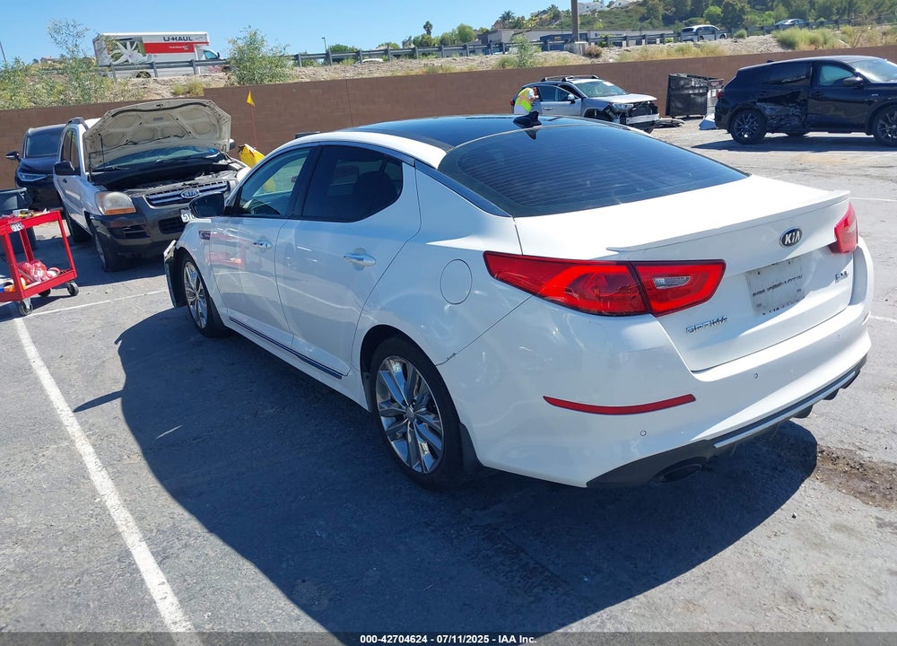 2015 KIA OPTIMA VIN: 5XXGR4A66FG516109