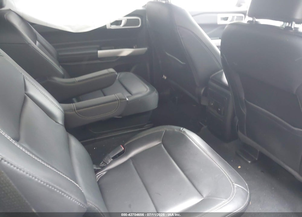 2022 FORD EXPLORER VIN: 1FMSK8DH9NGA52903