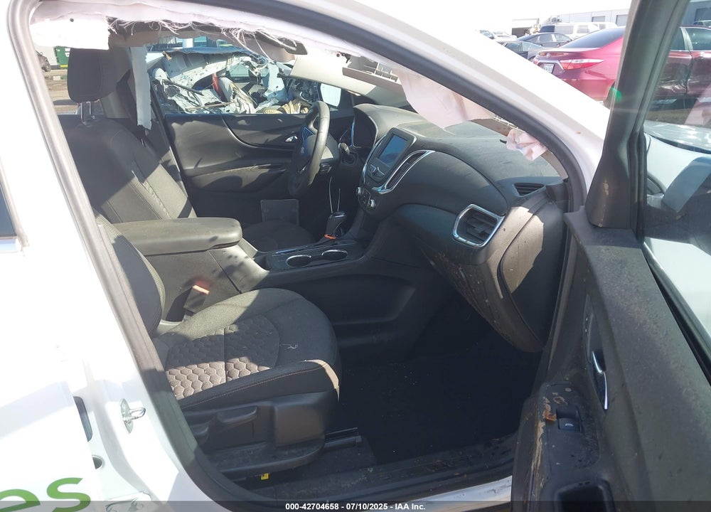 2020 CHEVROLET EQUINOX VIN: 2GNAXJEV4L6261757