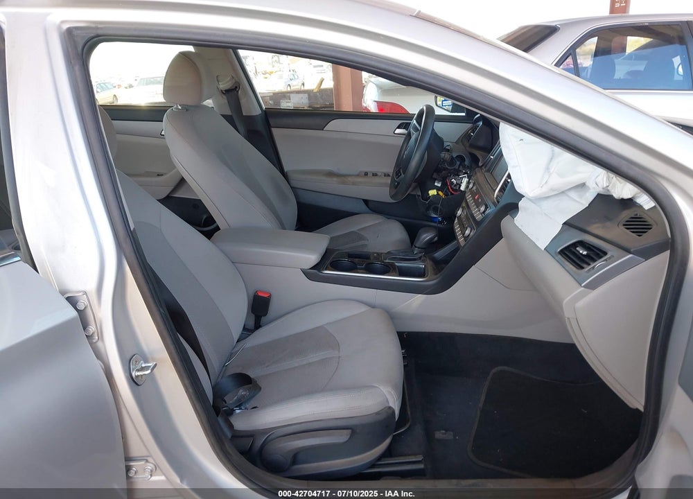 2019 HYUNDAI SONATA VIN: 5NPE24AF4KH766412