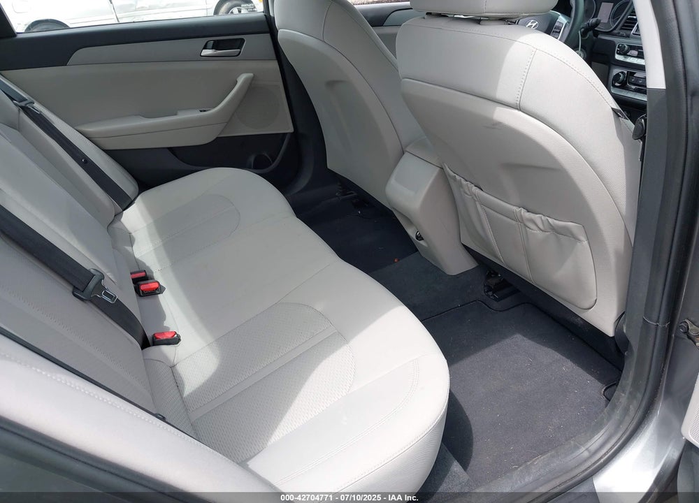 2019 HYUNDAI SONATA VIN: 5NPE24AF7KH807051