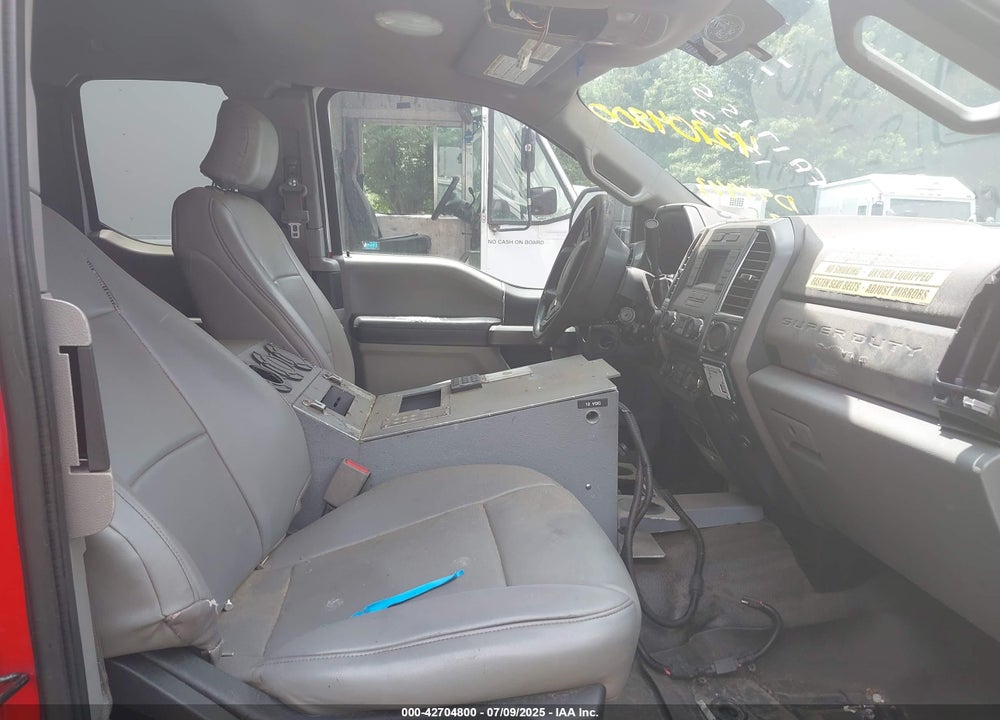 2017 FORD F-550 CHASSIS VIN: 1FD0X5HT2HED94943