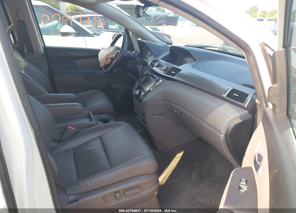 2016 HONDA ODYSSEY TOURING/TOURING ELITE VIN: 5FNRL5H95GB020612